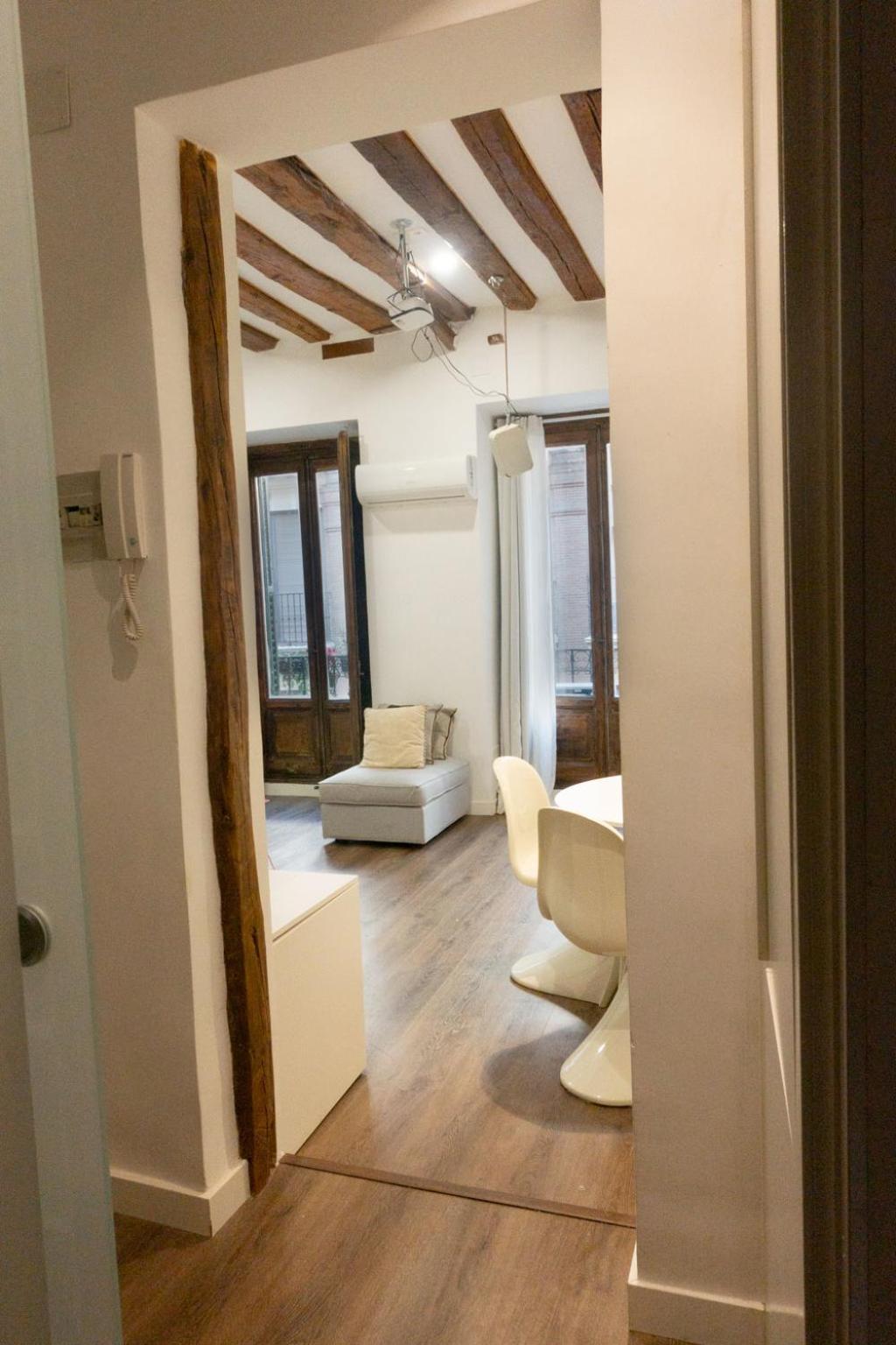 Hortaleza 4, Preciso Estudio En Chueca Junto A La Gran Via De מדריד מראה חיצוני תמונה