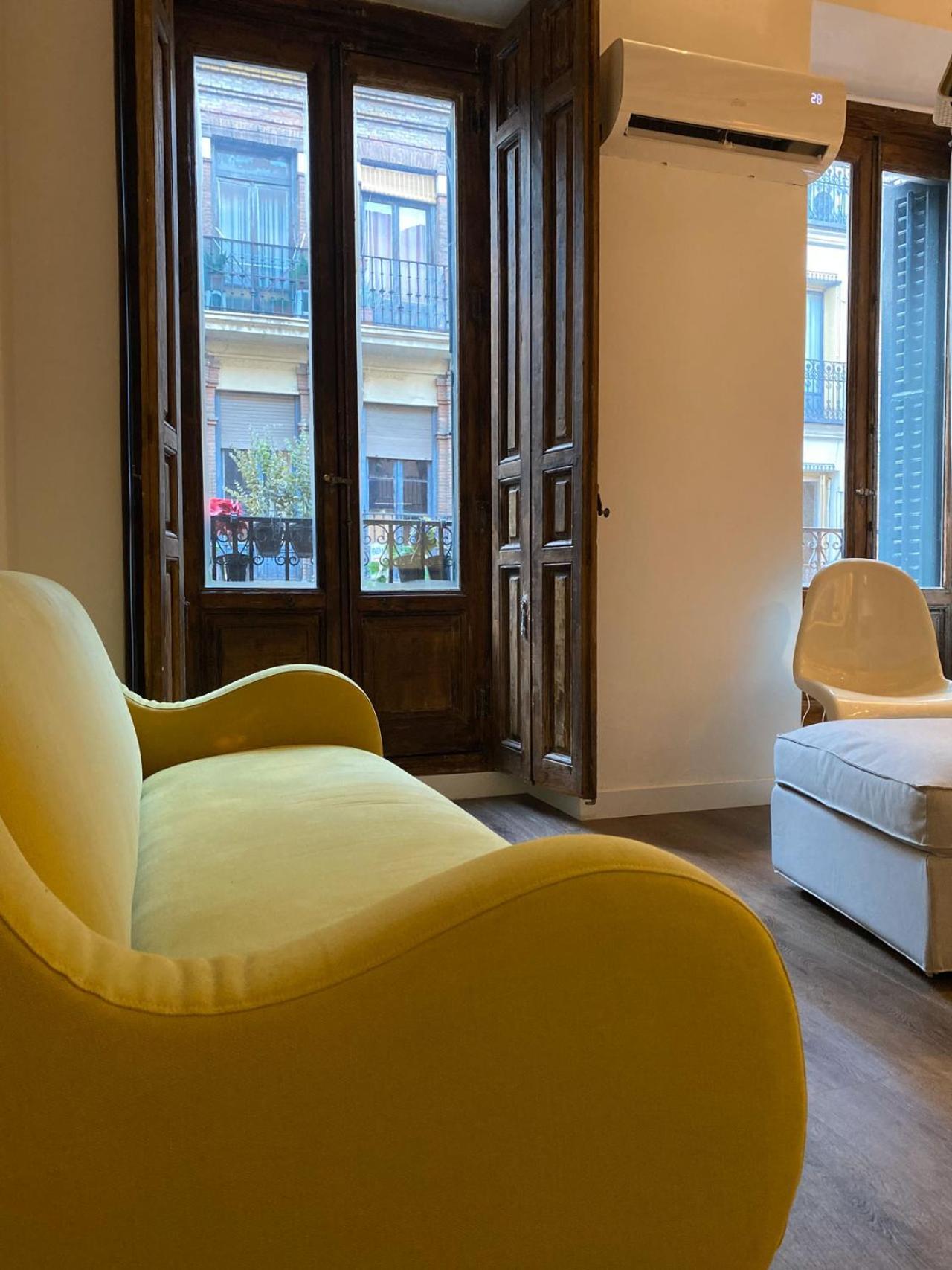 Hortaleza 4, Preciso Estudio En Chueca Junto A La Gran Via De מדריד מראה חיצוני תמונה